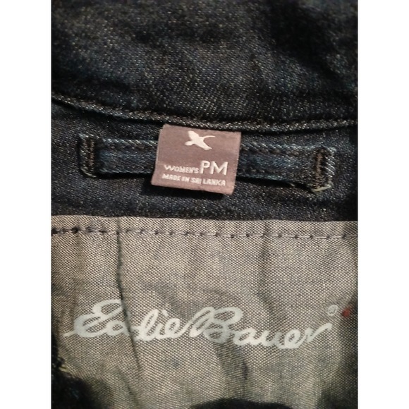 Eddie Bauer Stretch Blue Denim Truck Jean Jacket. Women's Medium Petite - Picture 5 of 10
